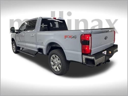2025 Ford F-350 Lariat Super Duty