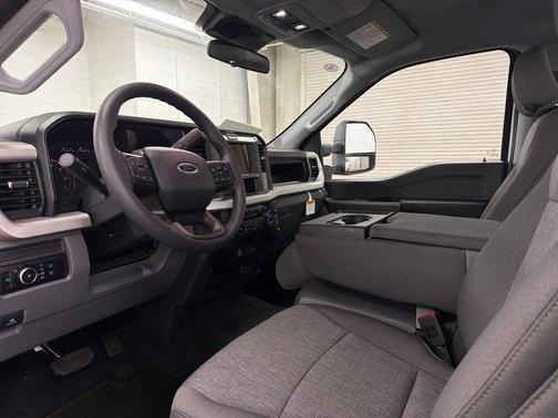 2026 Ford F-250 STX