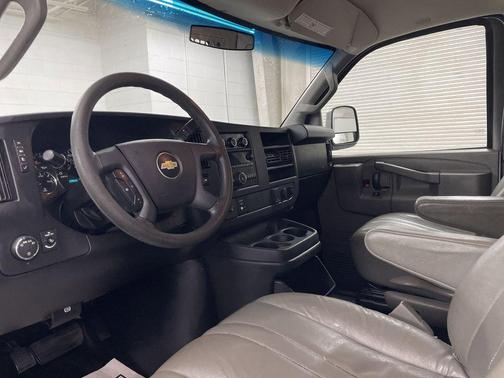 2017 Chevrolet Express 2500 Work Van