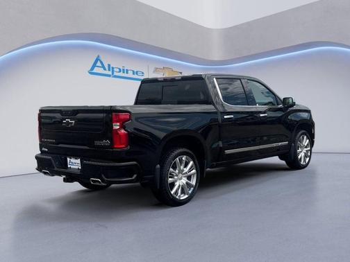 Black 2024 Chevrolet Silverado 1500 High Country