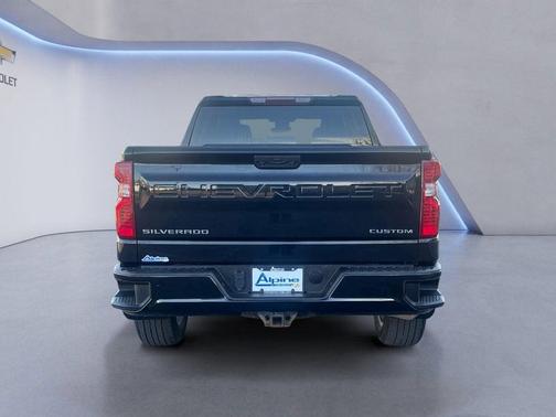 Black 2022 Chevrolet Silverado 1500 Custom