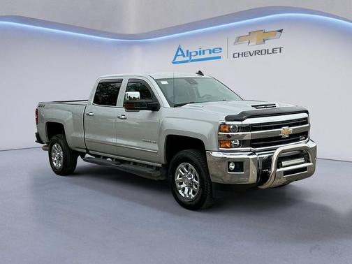 Silver Ice Metallic 2019 Chevrolet Silverado 3500 LTZ