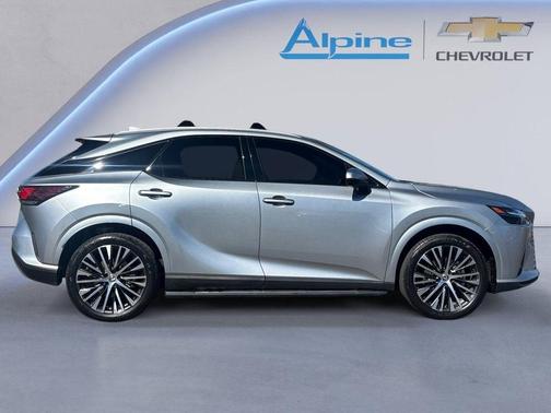 White 2023 Lexus RX 350h