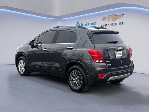 Nightfall Gray Metallic 2019 Chevrolet Trax LT