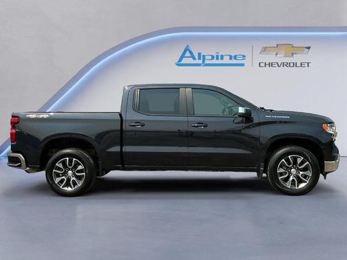 Dark Ash Metallic 2024 Chevrolet Silverado 1500 LT
