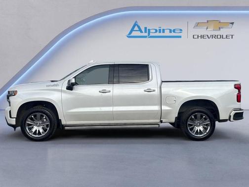 Iridescent Pearl Tricoat 2022 Chevrolet Silverado 1500 Limited High Country