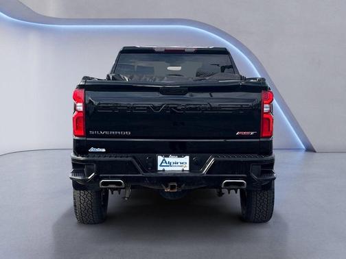Black 2022 Chevrolet Silverado 1500 RST
