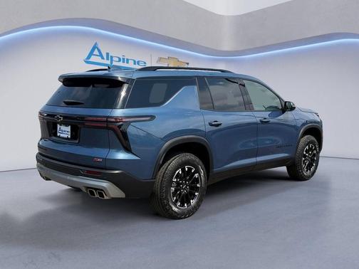 Lakeshore Blue Metallic 2025 Chevrolet Traverse Z71