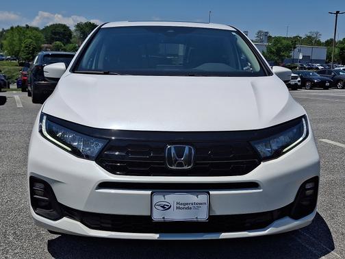 Platinum White Pearl 2025 Honda Odyssey