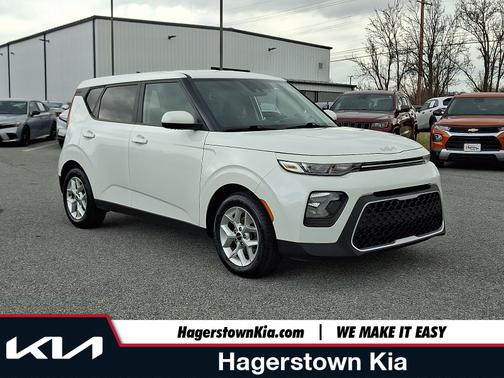 2022 Kia Soul LX