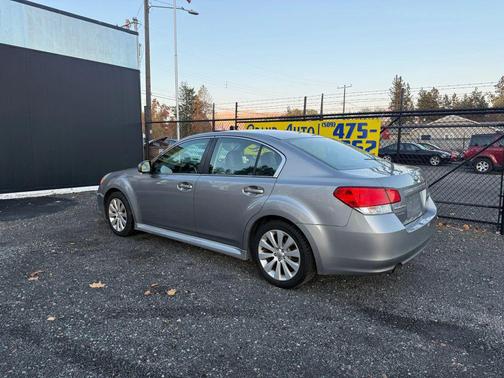 2010 Subaru Legacy Limited
