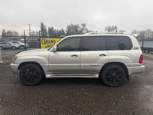 2006 Lexus LX 470 Base