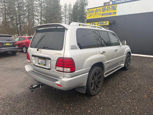 2006 Lexus LX 470 Base