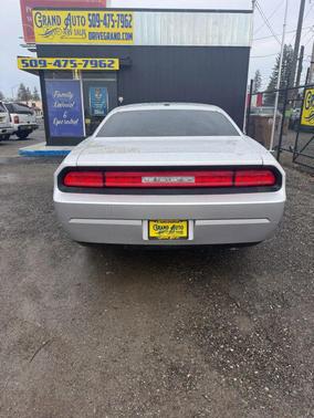 2010 Dodge Challenger SE
