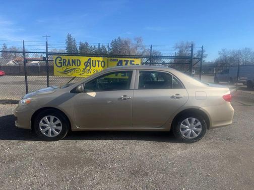 2010 Toyota Corolla LE