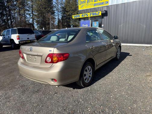 2010 Toyota Corolla LE