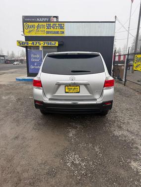 2013 Toyota Highlander Base