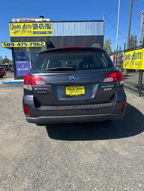 2011 Subaru Outback 2.5i