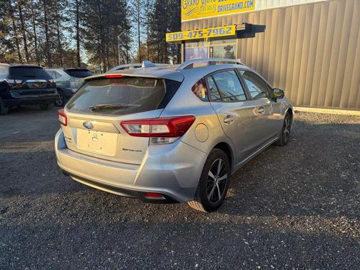 2019 Subaru Impreza 2.0i Premium