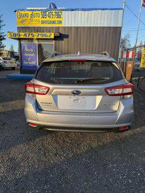 2019 Subaru Impreza 2.0i Premium