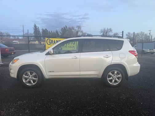 2010 Toyota RAV4 Limited