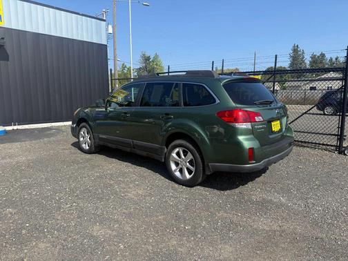 2013 Subaru Outback 2.5i Limited