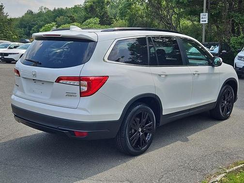 2022 Honda Pilot AWD Special Edition