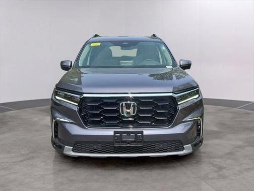 2023 Honda Pilot AWD Elite