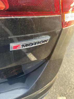 2020 Volkswagen Tiguan 2.0T SE R-Line Black 4MOTION