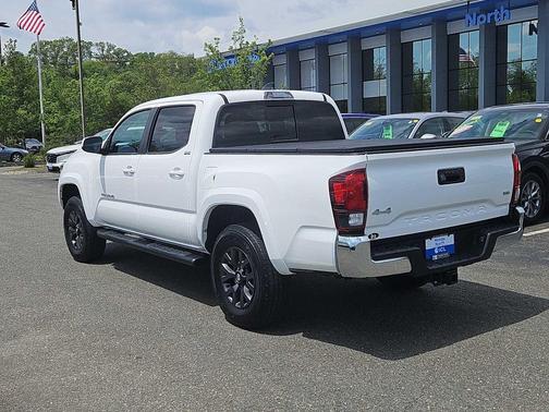 Ice Cap 2023 Toyota Tacoma SR5
