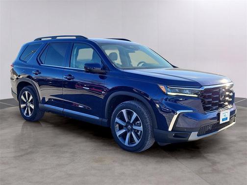 2025 Honda Pilot Touring 8-Passenger