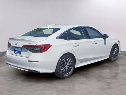 Platinum White Pearl 2024 Honda Civic Touring