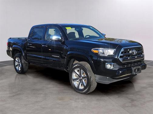 2017 Toyota Tacoma Limited