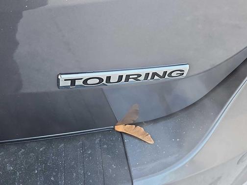 Modern Steel Metallic 2026 Honda Odyssey Touring