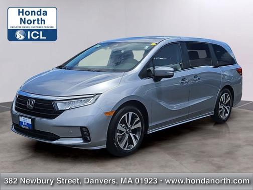 Lunar Silver Metallic 2024 Honda Odyssey Touring