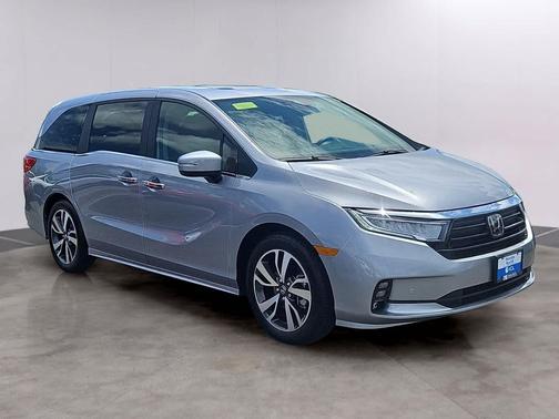 Lunar Silver Metallic 2024 Honda Odyssey Touring