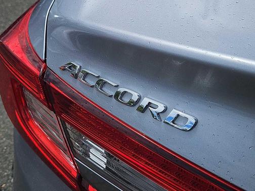 Modern Steel Metallic 2018 Honda Accord LX