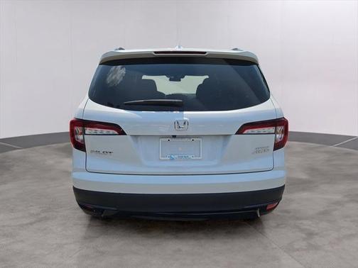 2022 Honda Pilot AWD Sport