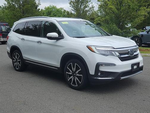 2022 Honda Pilot AWD Elite