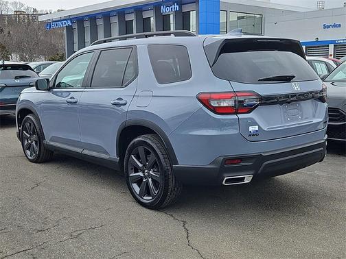 2025 Honda Pilot Sport