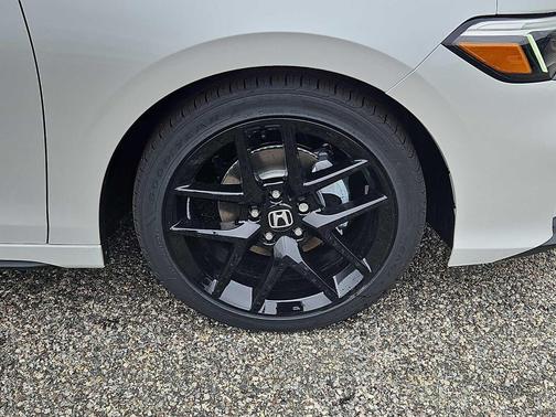 Platinum White Pearl 2026 Honda Civic Sport