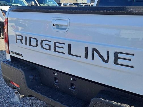 Platinum White Pearl 2026 Honda Ridgeline RTL