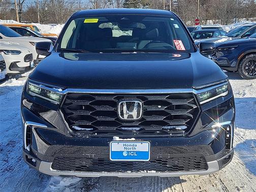 2023 Honda Pilot AWD EX-L 7 Passenger