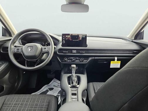 Crystal Black Pearl 2026 Honda HR-V LX