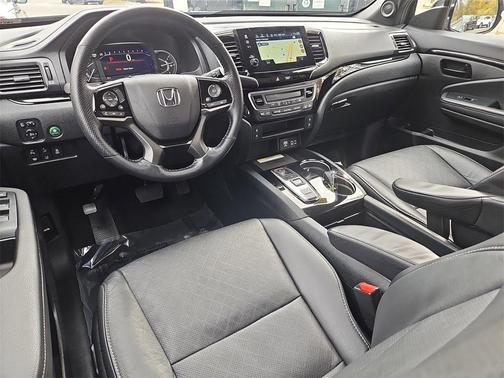 2023 Honda Passport AWD Elite