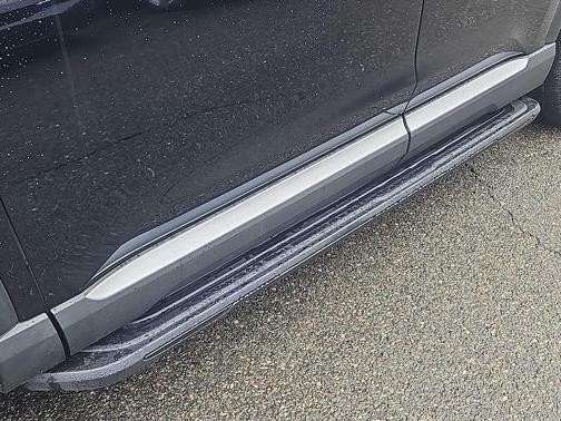 Crystal Black Pearl 2023 Honda Pilot AWD EX-L 7 Passenger