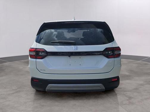 2023 Honda Pilot AWD EX-L 8 Passenger