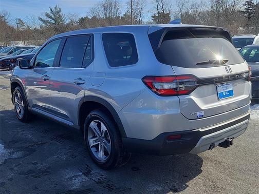 2023 Honda Pilot AWD EX-L 8 Passenger