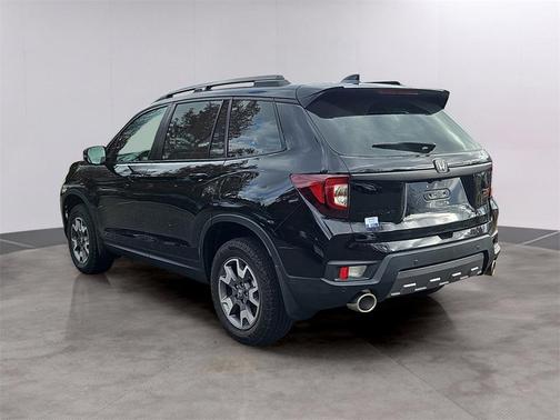 2023 Honda Passport AWD TrailSport