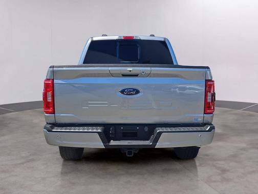 Iconic Silver Metallic 2023 Ford F-150 XLT